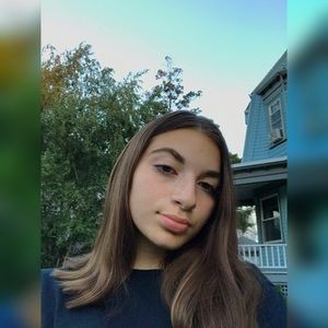 Meet your Posher, Maral